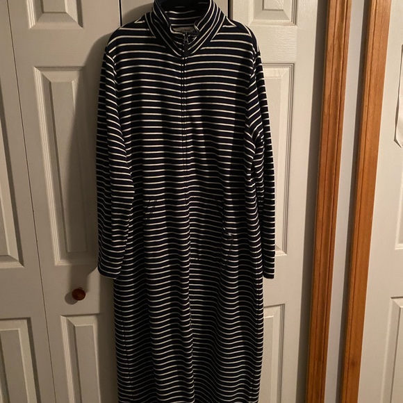 L.L. Bean | Intimates & Sleepwear | Ll Bean Womens Ultrasoft Sweatshirt Robe | Poshmark
